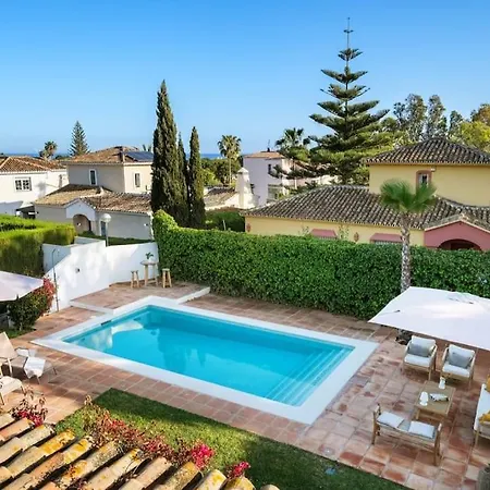 Buganvilla Villa *