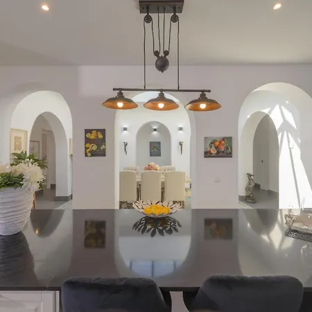 Buganvilla Villa Benalup-Casas Viejas