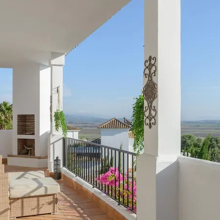 Buganvilla Villa *